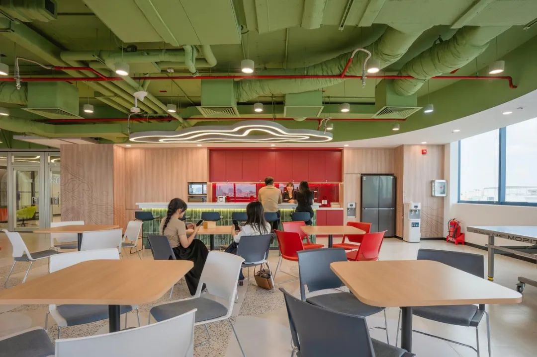 Synopsys Vietnam Office Furniture Environment Design: Ecological Oasis - Healthy Office Space Design