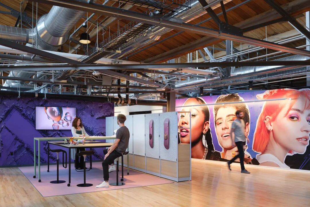 欧莱雅西海岸总部：美容行业办公空间设计与定制办公家具引领可持续未来