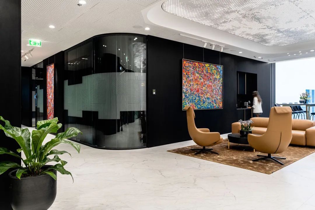 CMS律所设计：波兰首家WELL白金认证的律师事务所，打造以人为本的绿色办公环境